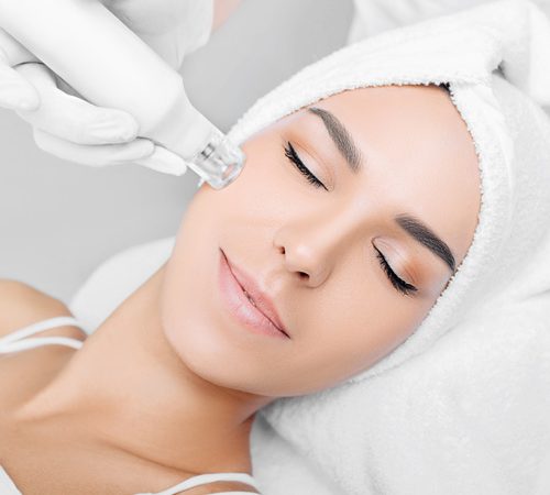 The Advantages And Disadvantages Of Microneedling Treatment